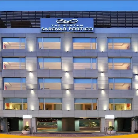 The Ashtan Sarovar Portico